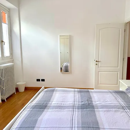 Villa Rainbow District Mood Milano