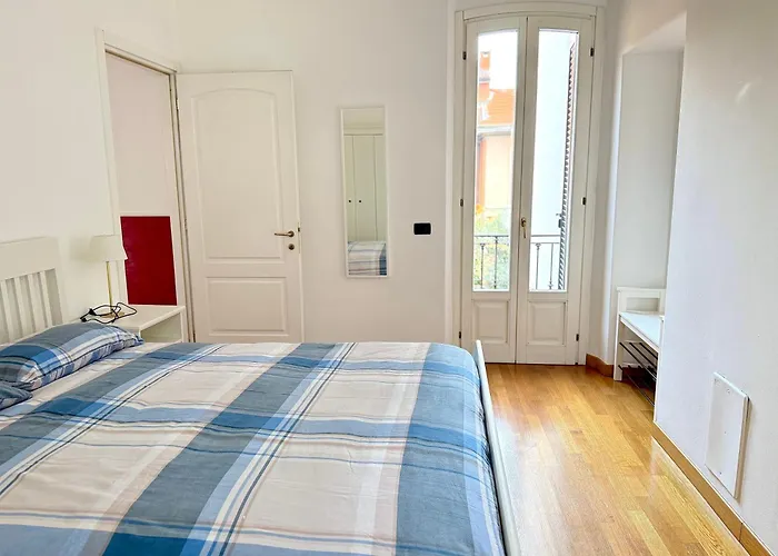 Rainbow District Mood فيلة